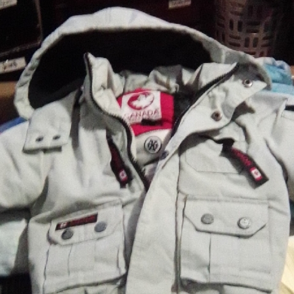 Canada Kids Hooded Raincoat - Light Gray